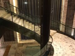 -上海漕河泾万丽酒店