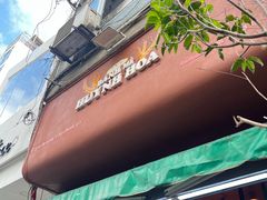 -Bánh Mì Huynh Hoa