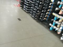 -迪卡侬(观山店)