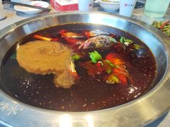 -忘情水鱼头·鲜鱼火锅(滨江中路店)