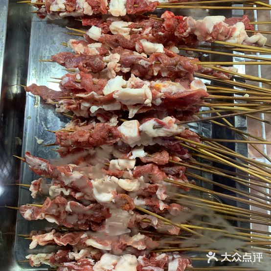 顾家风味羊肉烧烤店