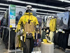 -迪卡侬(大英山店)