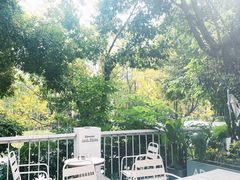 -ADO KAFE(大学城店)