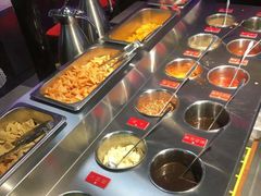 自助调料区-马路牙子烧烤音乐酒馆(望京店)