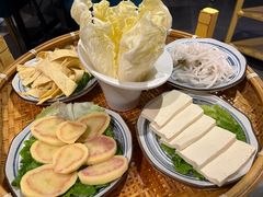 -云荷里·蒸汽石锅鱼·云南菜(中发百旺店)