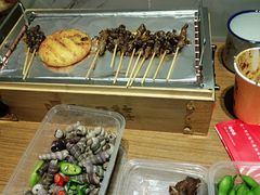 -喝丢一只鞋辣炒海鲜小烧烤(三八广场店)