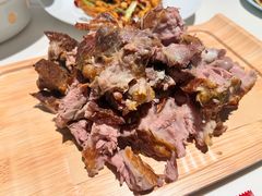 铁勺熏大骨-大铁勺新津菜(东丽阳光新业广场店)