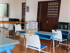 -上海戏剧学院附属高级中学