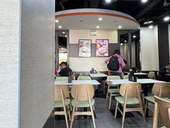 -李先生牛肉面大王(北京站售票厅餐厅)
