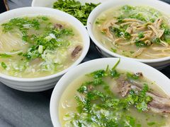 羊肉汤-郝刚刚羊杂割(柳巷店)