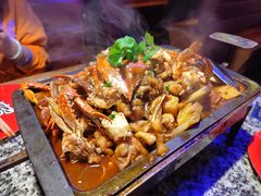 螃蟹牛蛙锅-蛙舍·炭烧牛蛙(东百中心店)