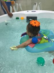 点击看大图 泳池-鱼乐贝贝婴幼儿水育馆(星汇广场店)