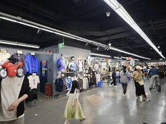 -迪卡侬(西三旗店)