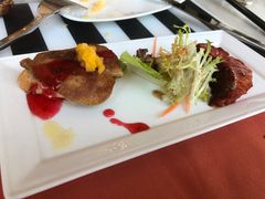 -万达文华酒店·48F云端窗景美食汇自助餐厅