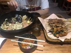 -万记麻辣烫国展总店