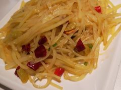 -粤港湾砂锅粥·宵夜(宝龙店)