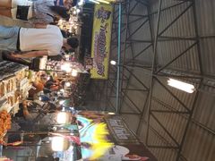 -席娜卡琳火车铁道夜市