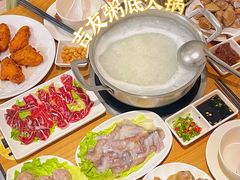 鲜牛展-吉友粥底火锅(方斜路店)