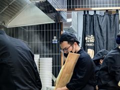 -顺溜·手工刀削面·黑金店(铜锣湾店)