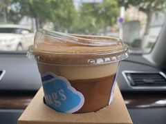 -HUGS coffee(东区店)