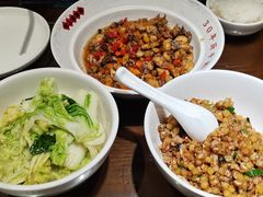 -味上湘菜馆(岳麓山店)