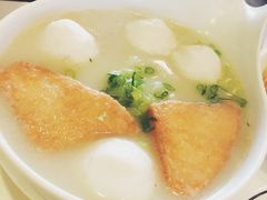 鱼蛋粉-翠华餐厅(山顶道店)