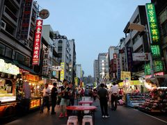 -六合夜市