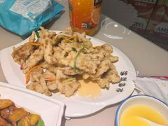 -老码头黑皮肘子锅包肉(赣水路店)