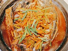 -鸣记脆皮烤鱼·海鲜烤鱼(三八广场店)