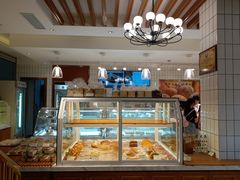 面包甜点陈列柜-老大昌(淮海中路店)