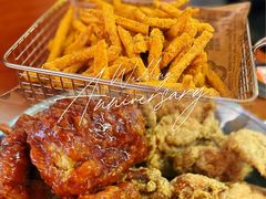 -BHC炸鸡(明洞总店)