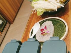 -品也·鲍鱼鸡火锅(皇庭广场店)