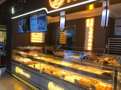 面包甜点陈列柜-苏览新中式糕点(丽发新城店)