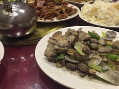 -鑫渔港海鲜本地菜·山海关浑锅(东戴河店)