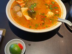 -大头虾越式风味餐厅(光明广场店)