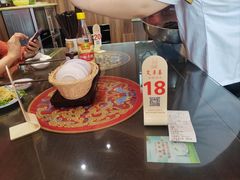 -笑来喜馄饨小笼工坊(通扬路店)