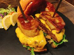 -HIGH FIVE哈福手工汉堡(桂林路店)