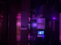 -温莎KTV(珠江路店)