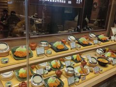 面包甜点陈列柜-和幸(春熙路群光广场店)