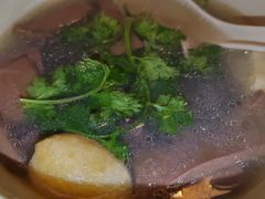 -佬钱湾仔(衣裳街店)