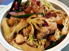 油渣干锅菜花-桂满陇·蟹黄小笼汤包(清河万象店)