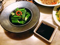 -周渝食惦·酸菜鱼精致川菜(横岗店)