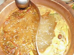 -山城鼎重庆老火锅(西安钟楼店)