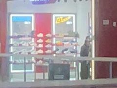 -回力(北京西铁营万达广场店)