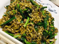 -蔼若春.传承三十年云南菜(金碧公园店)