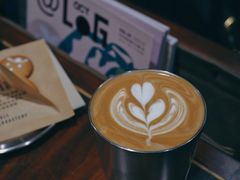 酒香拿铁-Au Cafe&Roastery(华侨城店)