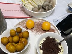 -红鼎豆捞·非遗鲍皇汤火锅(宝丰路店)