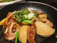 花椒鲜肠头焗大连鲍-小炳胜(卓悦中心店)