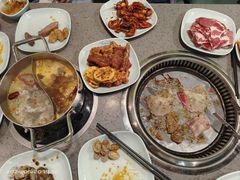 -金滏山烤肉·海鲜·火锅自助餐厅(襄阳万达店)