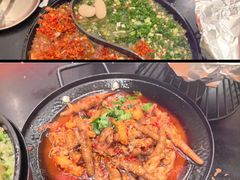 -何师烧烤·香辣蟹·川菜·30年老品牌(太古里旗舰店)
